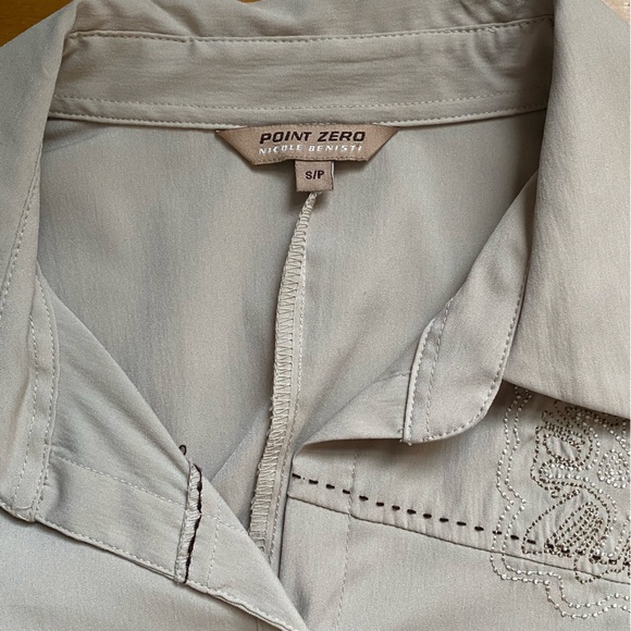 Point Zero Blouse - Picture 3 of 4